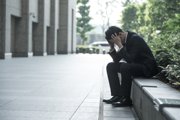 社名を言えない! 社名を言えない!